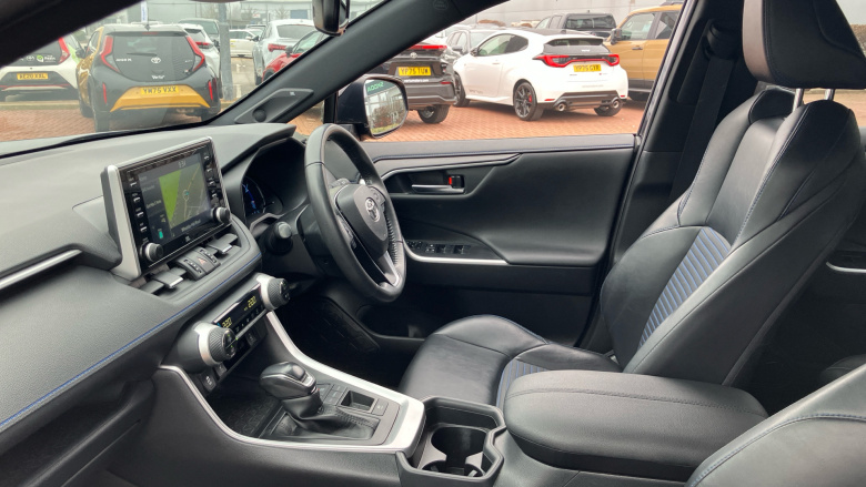 Toyota RAV4 2.5 VVT-i Hybrid Dynamic 5dr CVT 2WD Hybrid Estate